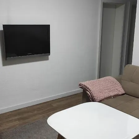 Apartment A&e *